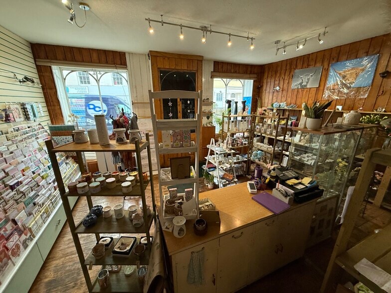 29 High St, Sanquhar for sale - Interior Photo - Image 3 of 8