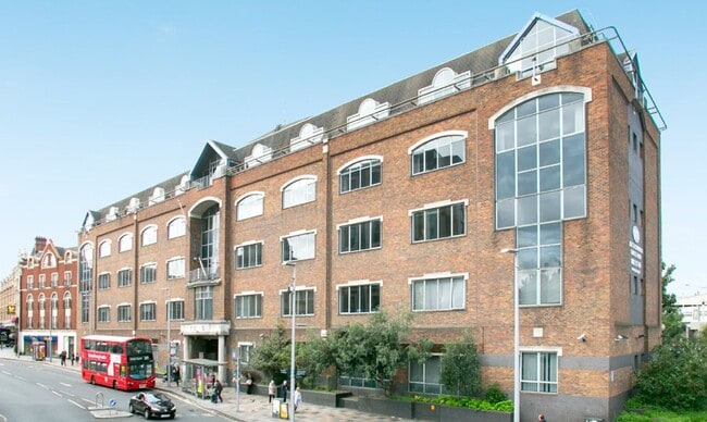 More details for 160 Falcon Rd, London - Office to Rent