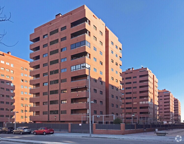 Retail in Seseña, Toledo to rent - Building Photo - Image 1 of 2