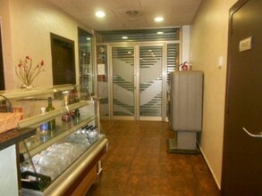 Retail in Artés, Barcelona to rent Interior Photo- Image 2 of 8