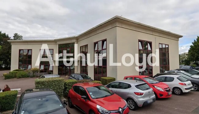 Location Bureaux 940 m²
