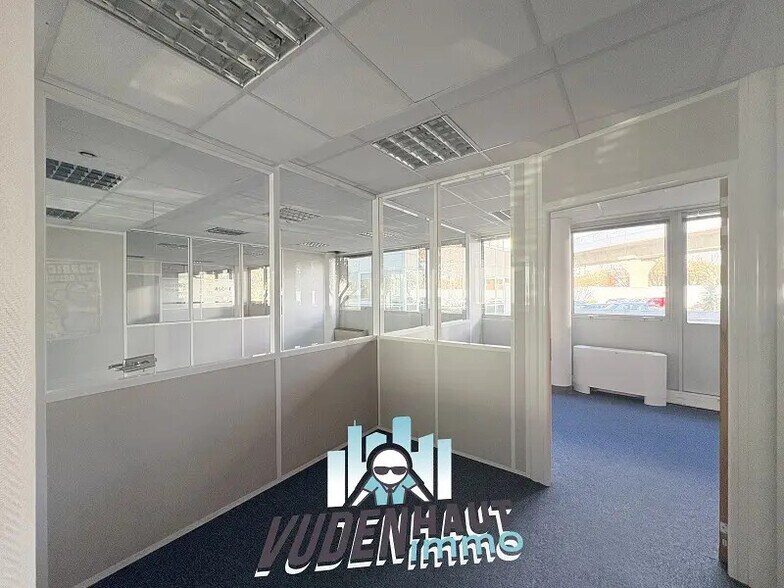 Office in Labège to rent - Building Photo - Image 3 of 9