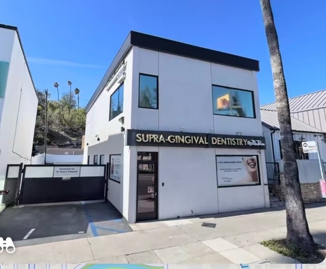 11966 Ventura Blvd, Studio City, CA for rent - Building Photo - Image 1 of 14