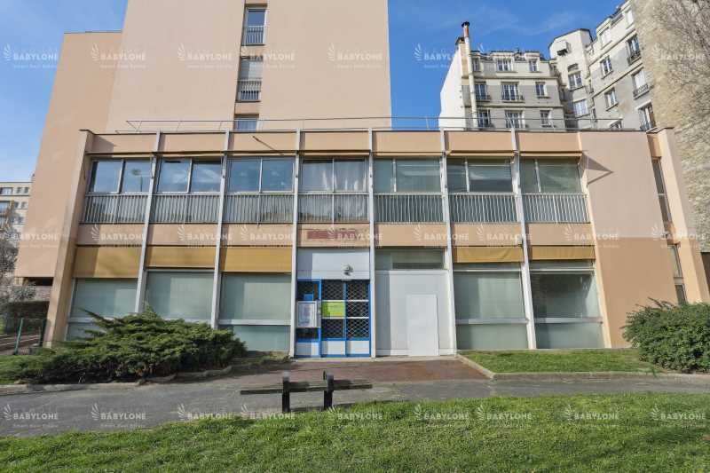 Office in Les Lilas for sale Building Photo- Image 1 of 8