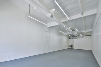 514-548 Palisades Dr, Pacific Palisades, CA to rent Interior Photo- Image 2 of 2