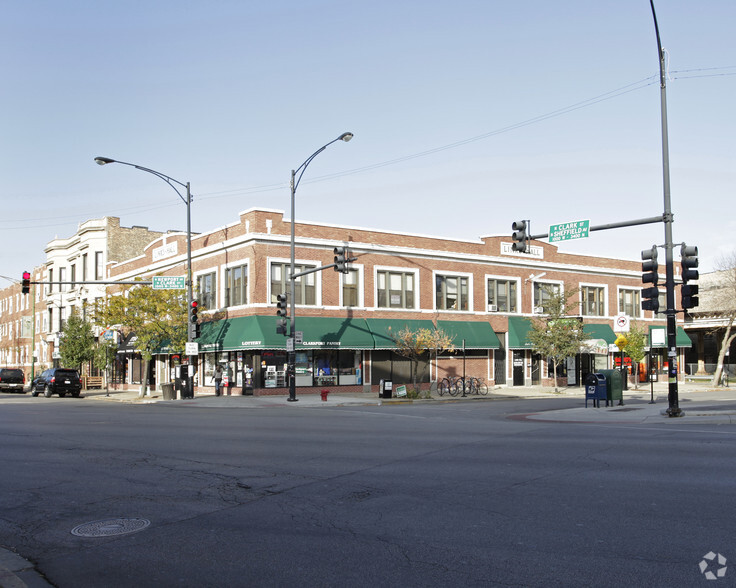 3433-3439 N Sheffield Ave, Chicago, IL for rent - Building Photo - Image 1 of 29