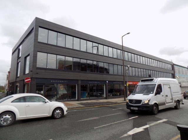 115-133 Bradshawgate, Bolton to rent - Primary Photo - Image 1 of 1