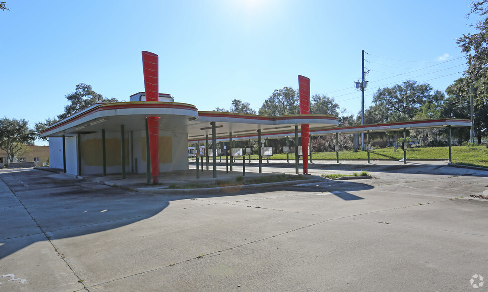 1601 N Woodland Blvd, Deland, FL for sale - Primary Photo - Image 1 of 1