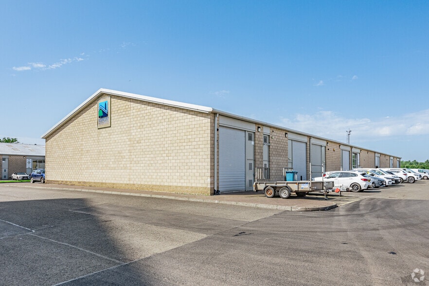 143 Charles St, Glasgow to rent - Building Photo - Image 2 of 2