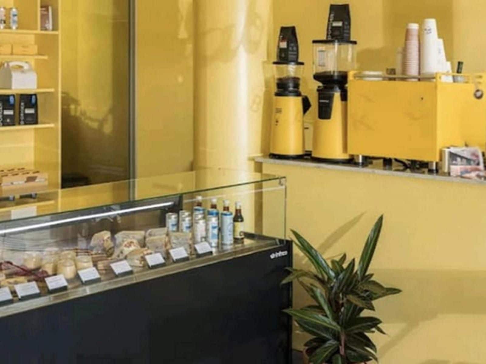 Retail in Barcelona, Barcelona to rent Interior Photo- Image 1 of 2