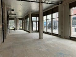 416 Wandsworth Rd, London to rent - Building Photo - Image 3 of 4