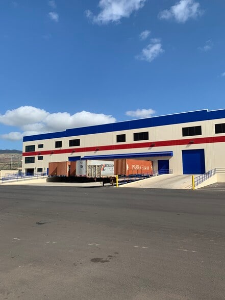 1044 Opule St, Kapolei, HI to rent - Building Photo - Image 2 of 3