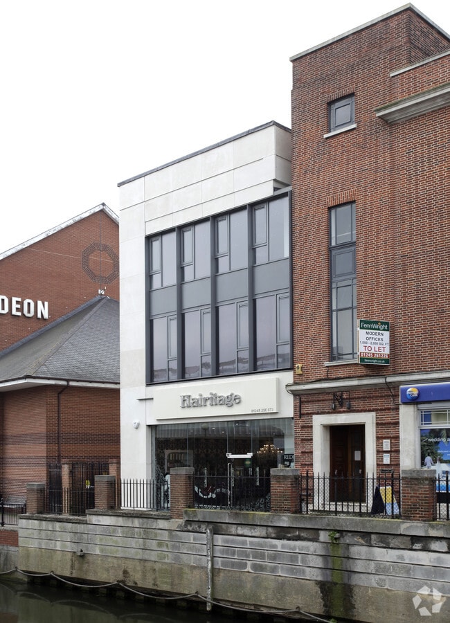 Kings Head Walk, Chelmsford, CM2 6FH UK