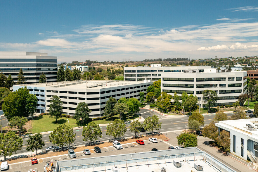 400 Corporate Pointe, Culver City, CA for rent - Building Photo - Image 2 of 21