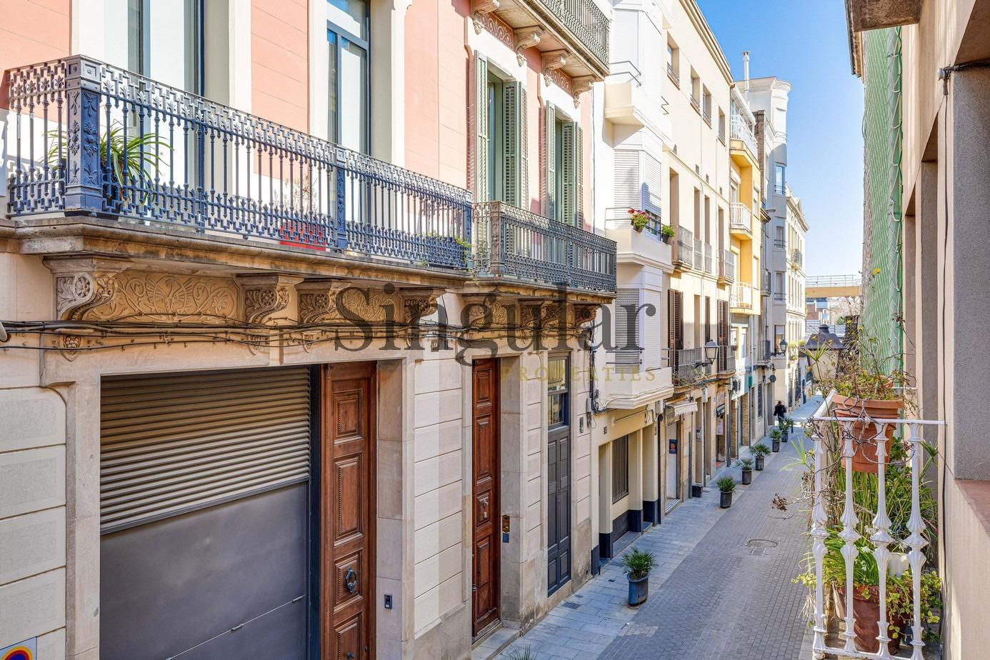 Build-to-Rent in Barcelona, Barcelona for sale Building Photo- Image 1 of 38