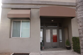 111 S Walnut Ave, Ripon, CA for rent Building Photo- Image 1 of 3