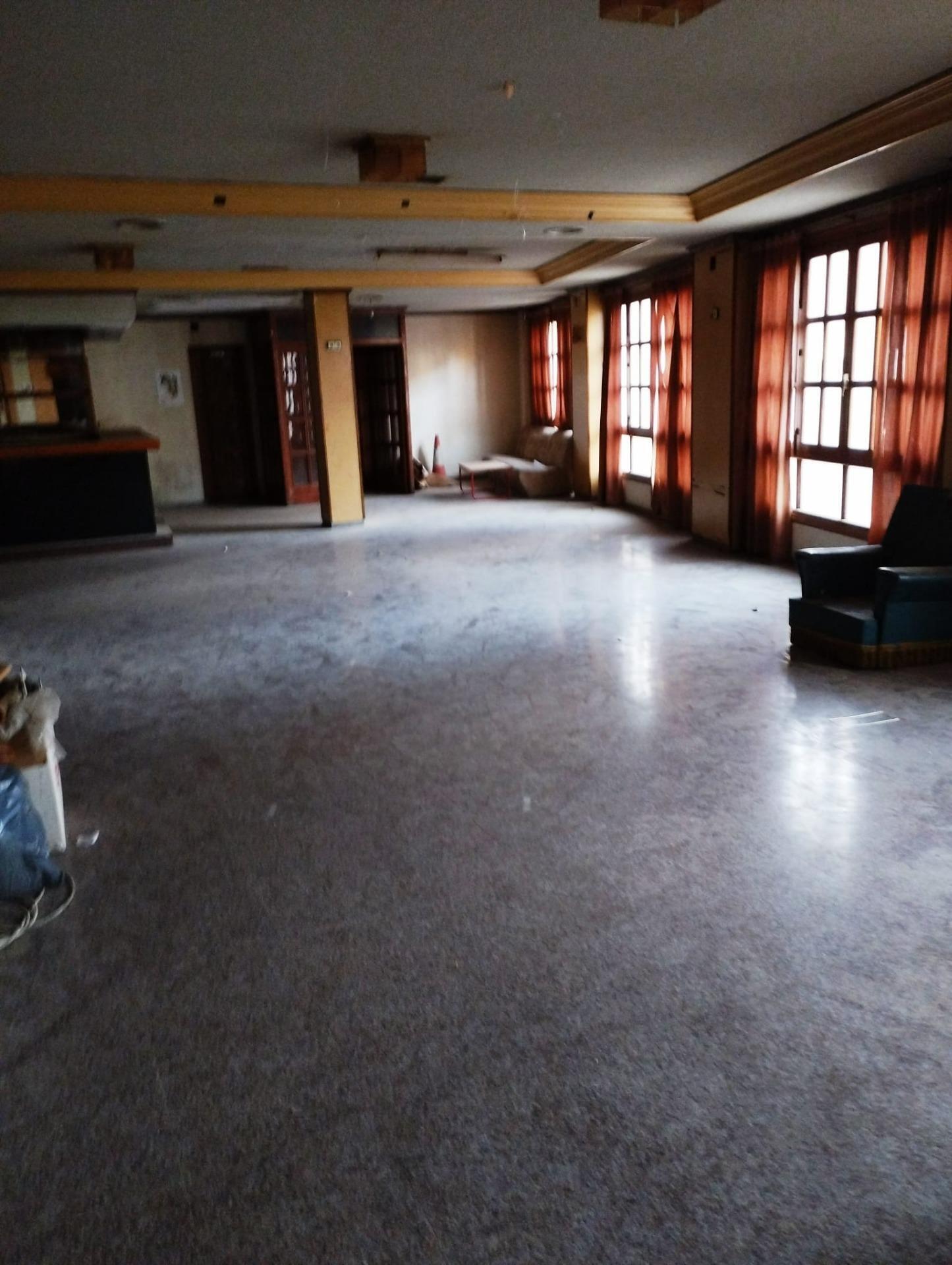 Retail in Monforte del Cid for sale Interior Photo- Image 1 of 3