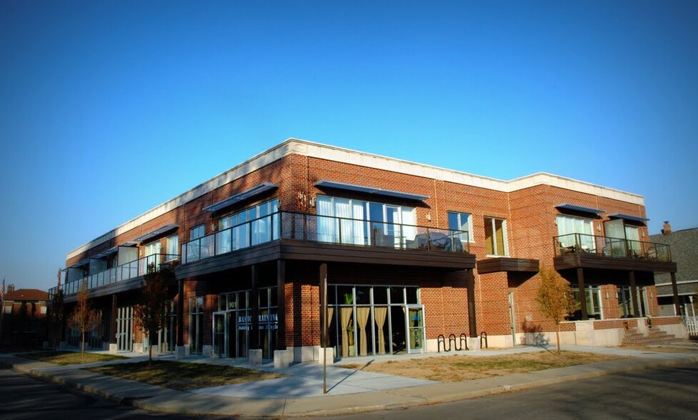 901-911 N East St, Indianapolis, IN for sale - Building Photo - Image 1 of 1