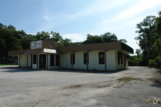 827 S Woodland Blvd, Deland, FL for sale Primary Photo- Image 1 of 3