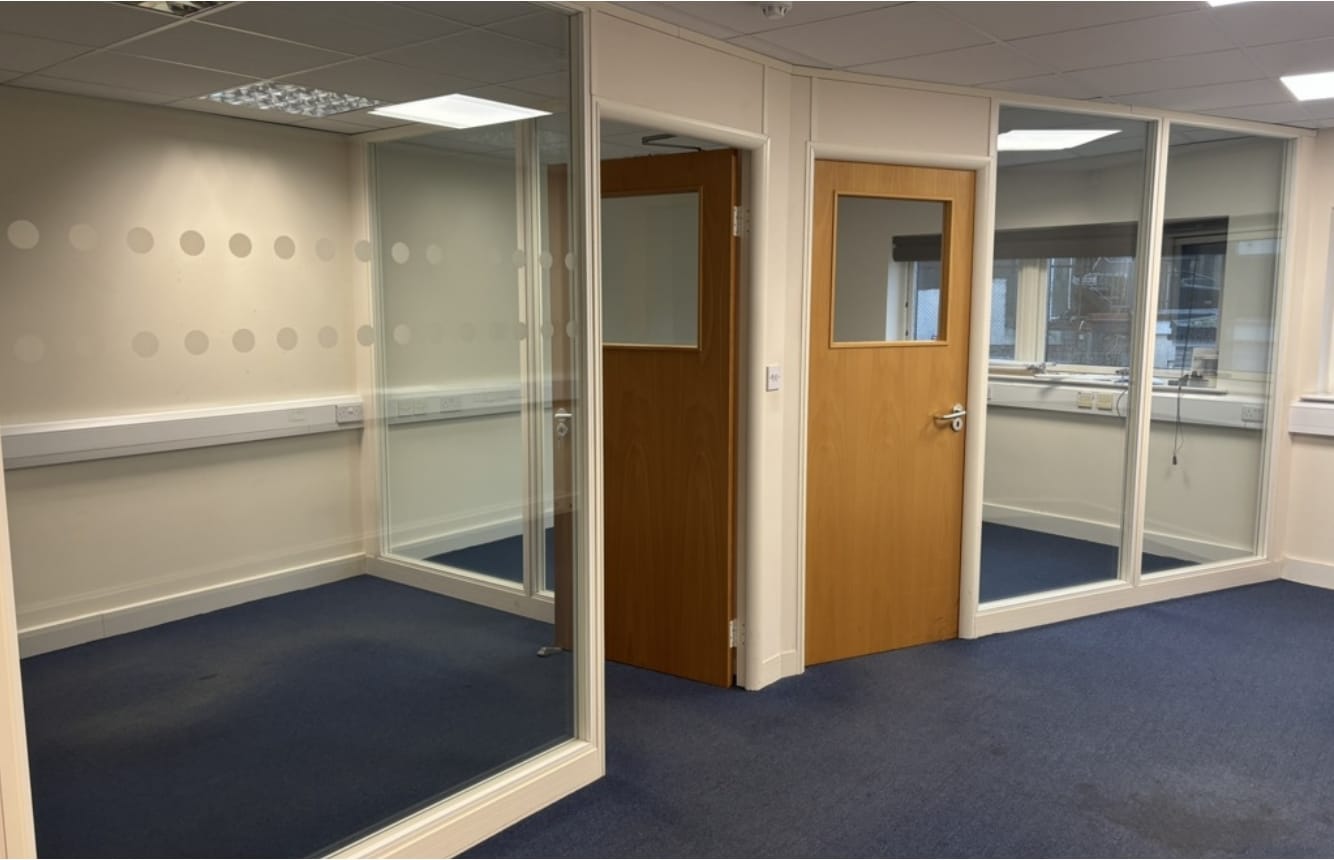 Gordon Mews, Brighton, ESX BN41 1HU - Unit 3 - - Interior Photo - Image 2 of 4