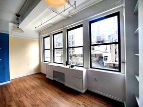 224 W 35th St, New York, NY for rent Interior Photo- Image 2 of 9