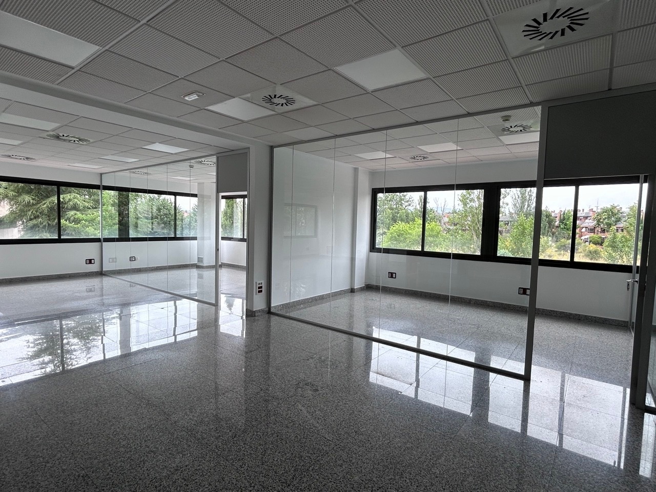 Calle Pollensa, 2-4-4, Las Rozas de Madrid, Madrid to rent Interior Photo- Image 1 of 9