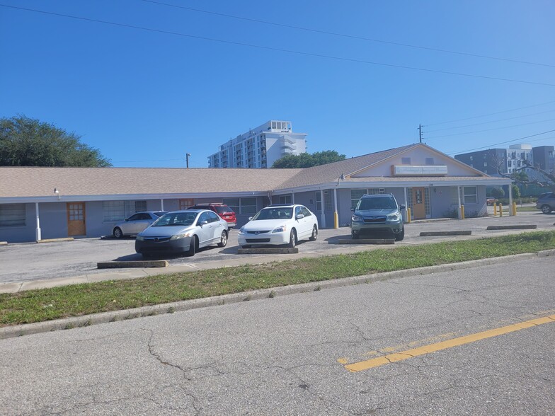 3301 3rd Ave N, Saint Petersburg, FL for sale - Building Photo - Image 1 of 1