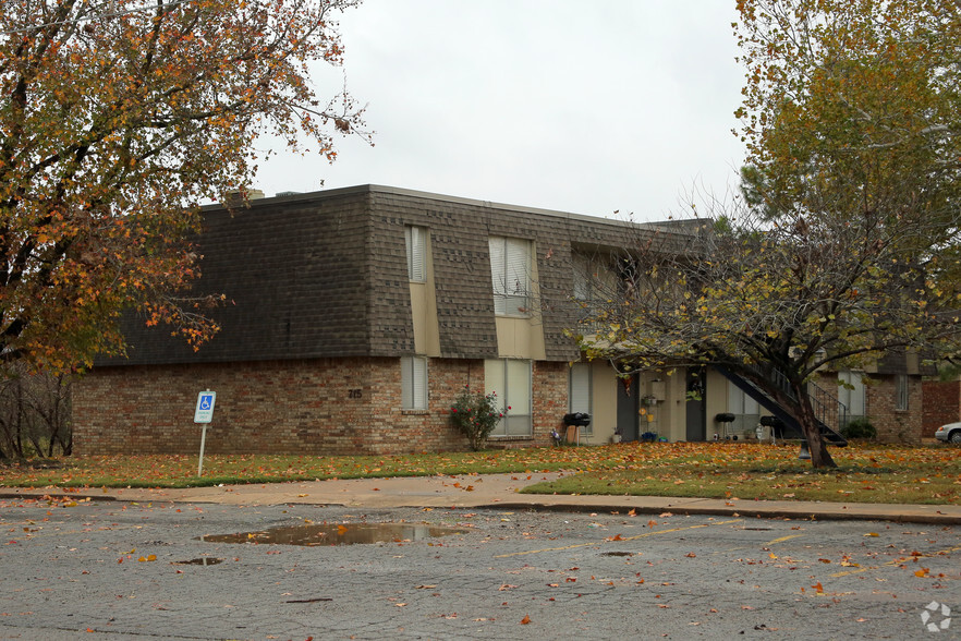 1700 N Sioux Ave, Claremore, OK for sale - Primary Photo - Image 1 of 1