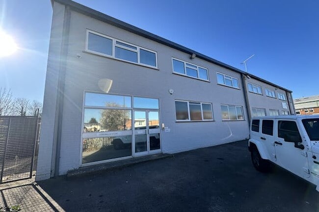 More details for Unit 1, Cordwallis House, Cordwallis Street, Maidenhead - Industrial to Rent