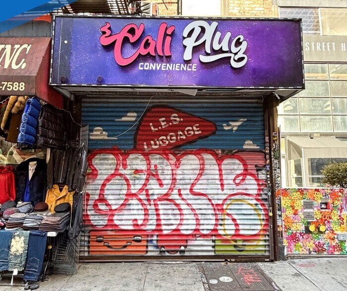 161 Orchard St, New York, NY for sale - Building Photo - Image 1 of 1