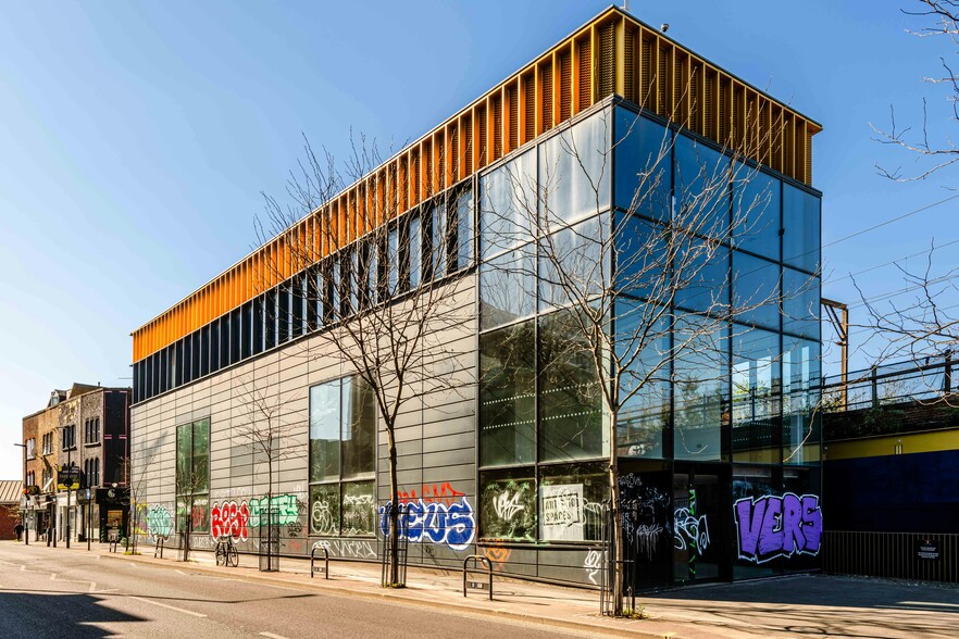 107-117 Morning Ln, London to rent - Building Photo - Image 2 of 17