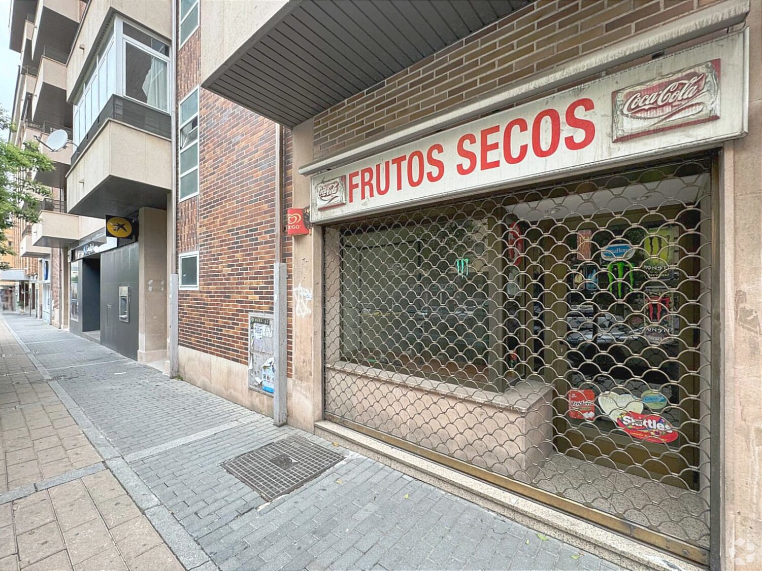 Retail in Ávila, Ávila to rent Interior Photo- Image 1 of 2