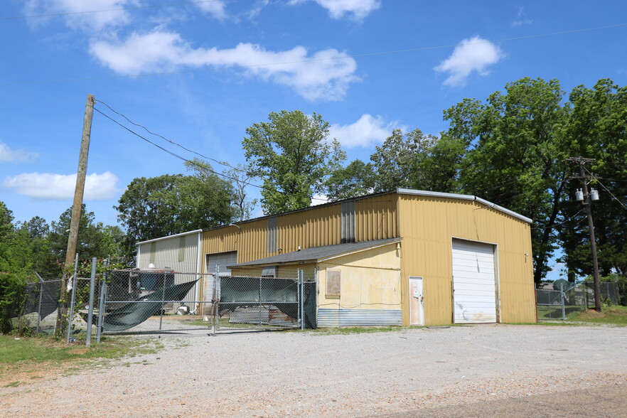 150 Old White Rd S, West Point, MS for sale - Building Photo - Image 2 of 14