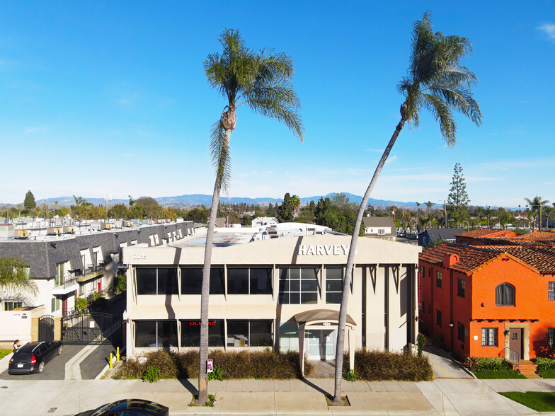 2215 N Broadway, Santa Ana, CA for sale - Building Photo - Image 1 of 8