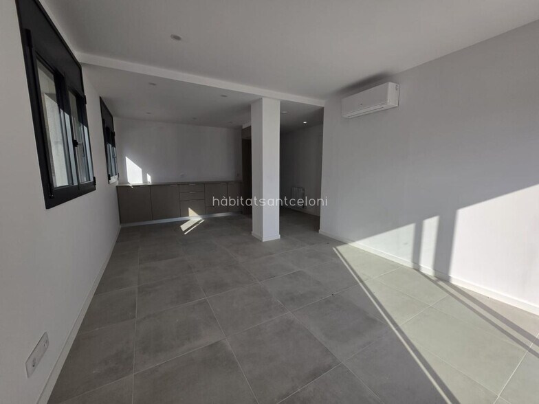 Build-to-Rent in Hostalric, Gerona for sale - Interior Photo - Image 2 of 5