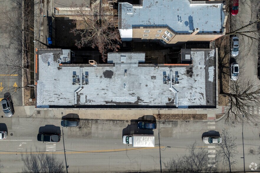 814 E 67th St, Chicago, IL for sale - Aerial - Image 3 of 6