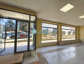Retail in La Lastrilla, Segovia to rent Interior Photo- Image 2 of 16