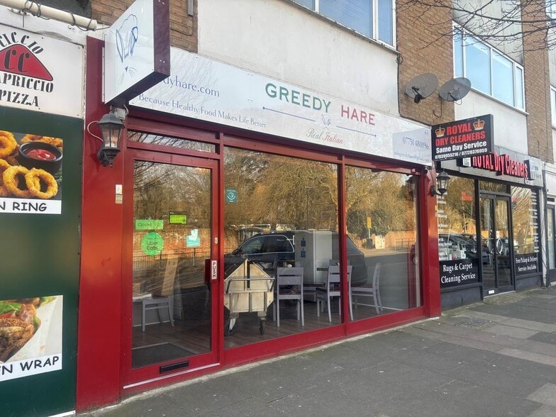 Ham St, Richmond to rent - Building Photo - Image 1 of 7