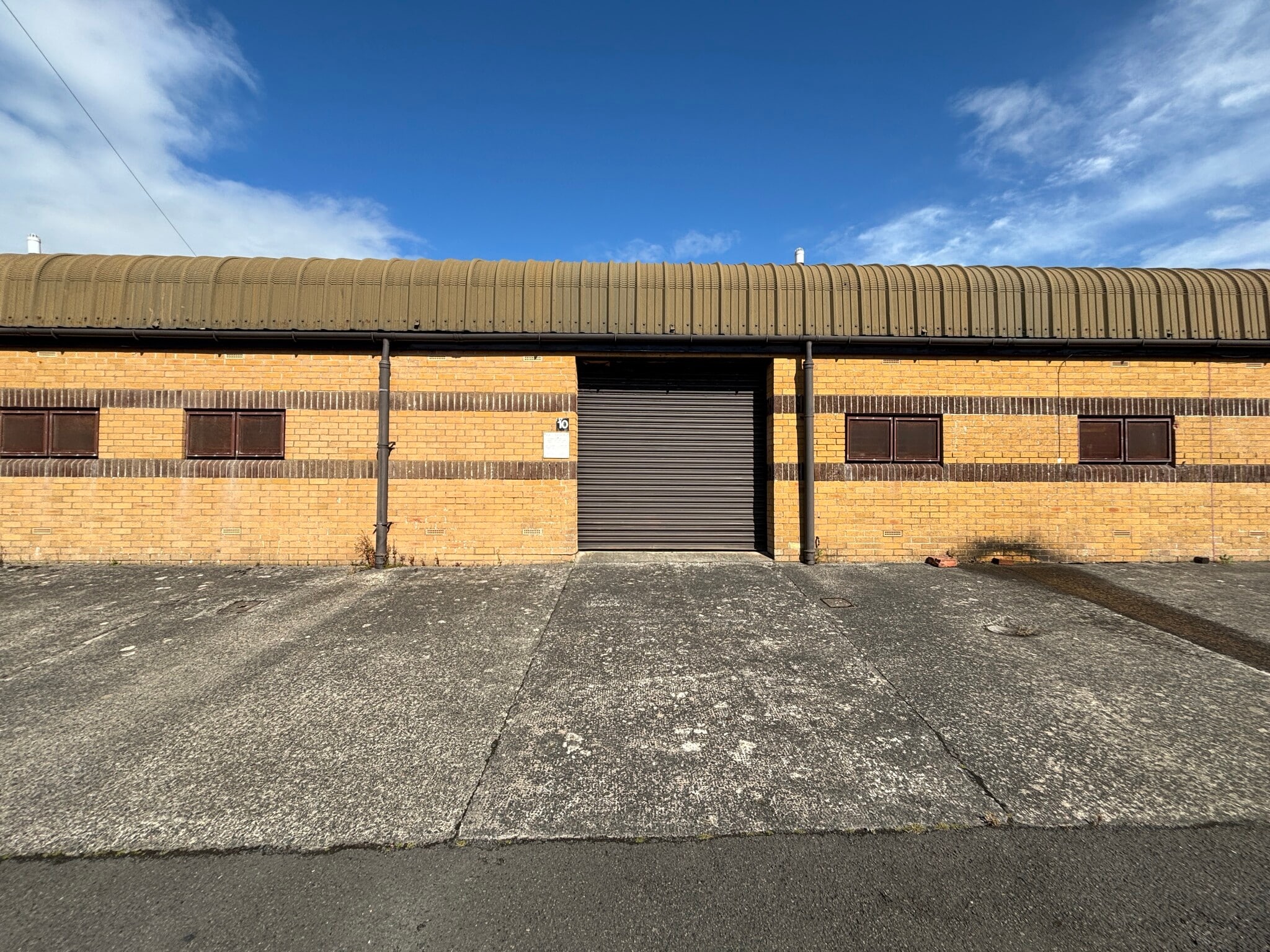 Hill St, Ardrossan to rent Building Photo- Image 1 of 4