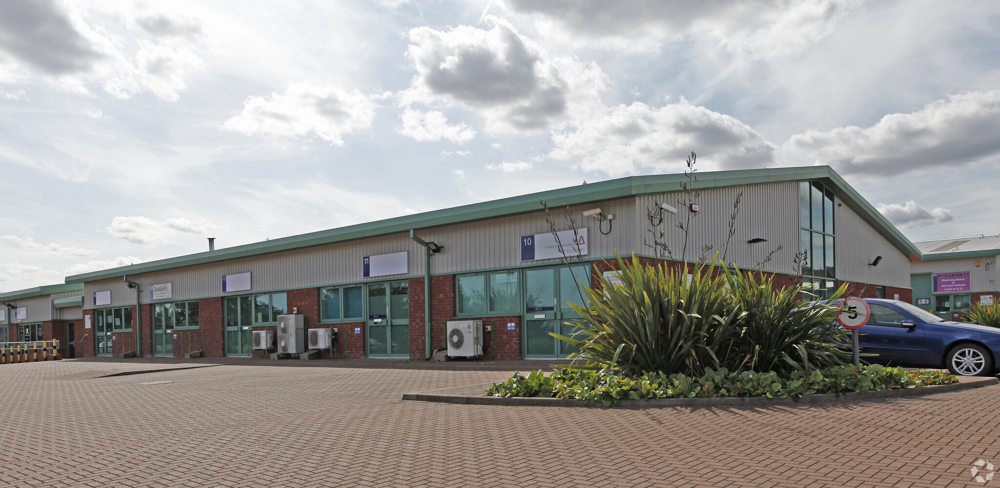 Cromar Way, Chelmsford for sale Primary Photo- Image 1 of 1