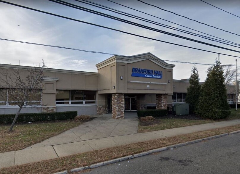 1100 N Broadway, Amityville, NY for sale - Building Photo - Image 1 of 1