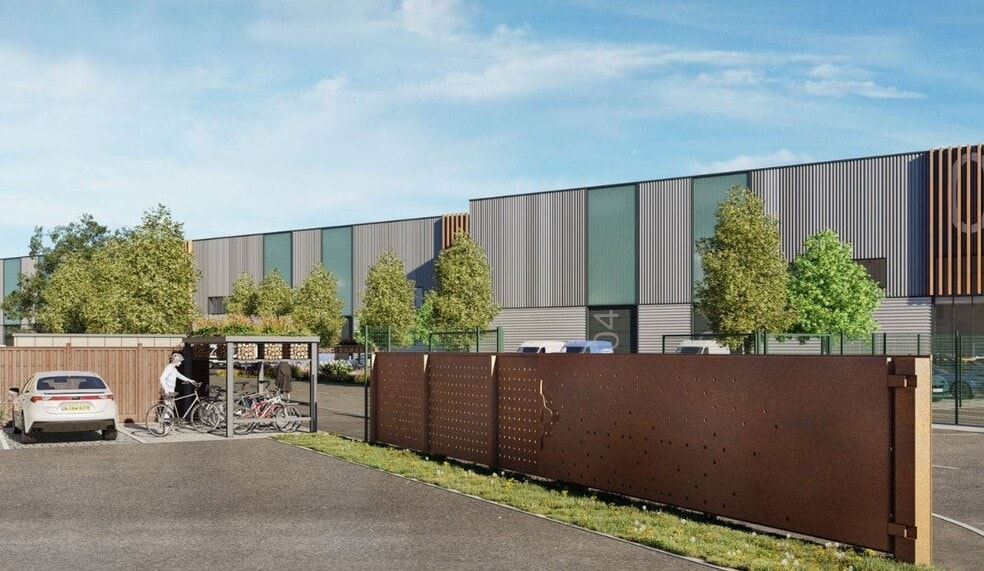 Claverings Industrial Estate, London to rent - Building Photo - Image 2 of 5