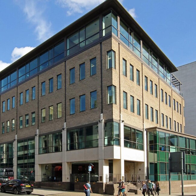 More details for 10 South Para, Leeds - Office to Rent