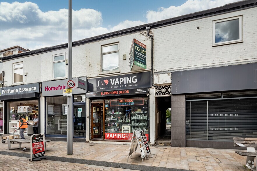 304 Cheetham Hill Rd, Manchester for sale - Primary Photo - Image 1 of 1