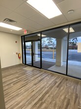 319 W General Screven Way, Hinesville, GA for rent Lobby- Image 2 of 9