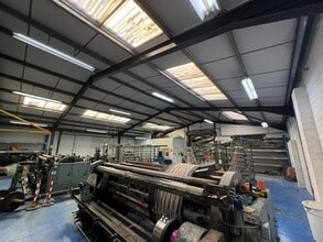 Talewater, Talaton to rent Interior Photo- Image 2 of 3