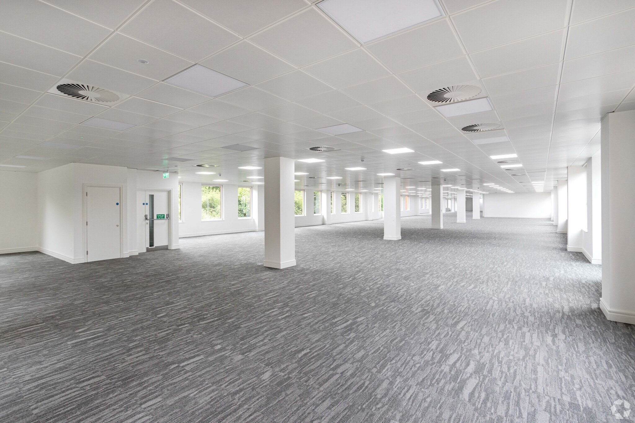 45 Grosvenor Rd, St Albans to rent Interior Photo- Image 1 of 10