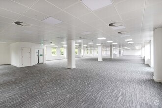 45 Grosvenor Rd, St Albans to rent Interior Photo- Image 1 of 10