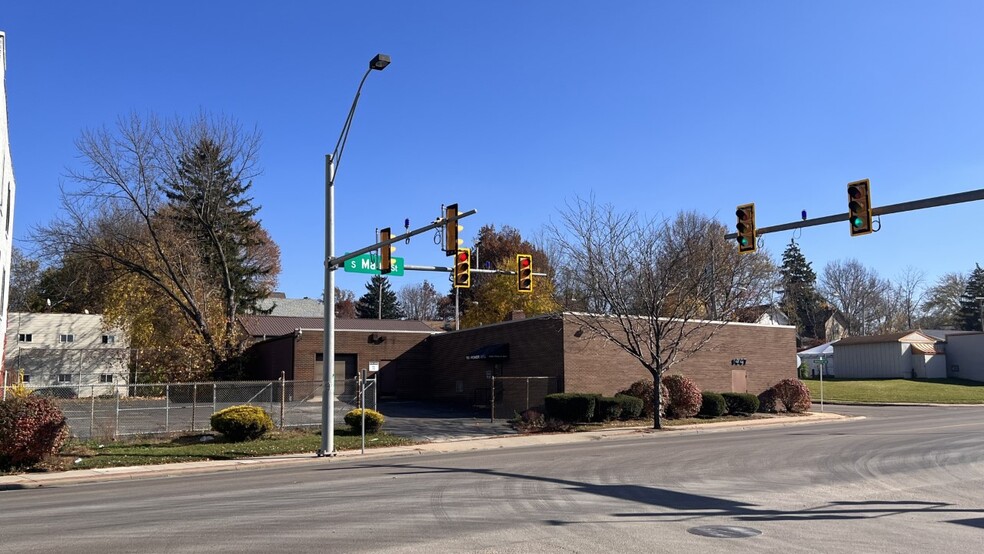 1447 S Main St, Akron, OH for sale - Building Photo - Image 1 of 1