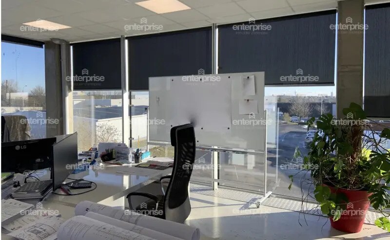 Office in Amiens to rent - Interior Photo - Image 2 of 3